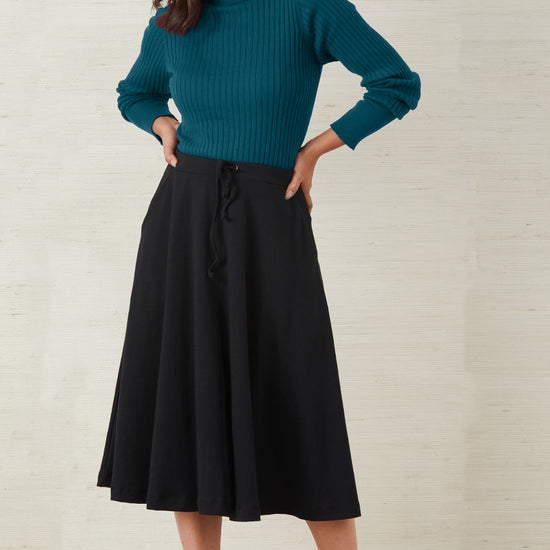 womens 100% organic cotton pocket midi skirt  black - fair indigo fair trade ethically made