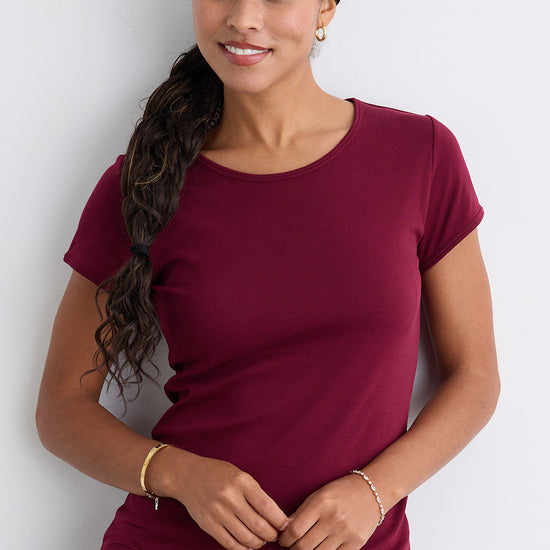 short sleeve 100% organic pima cotton jewel neck tee - wine - fair indigo ethically made fair trade