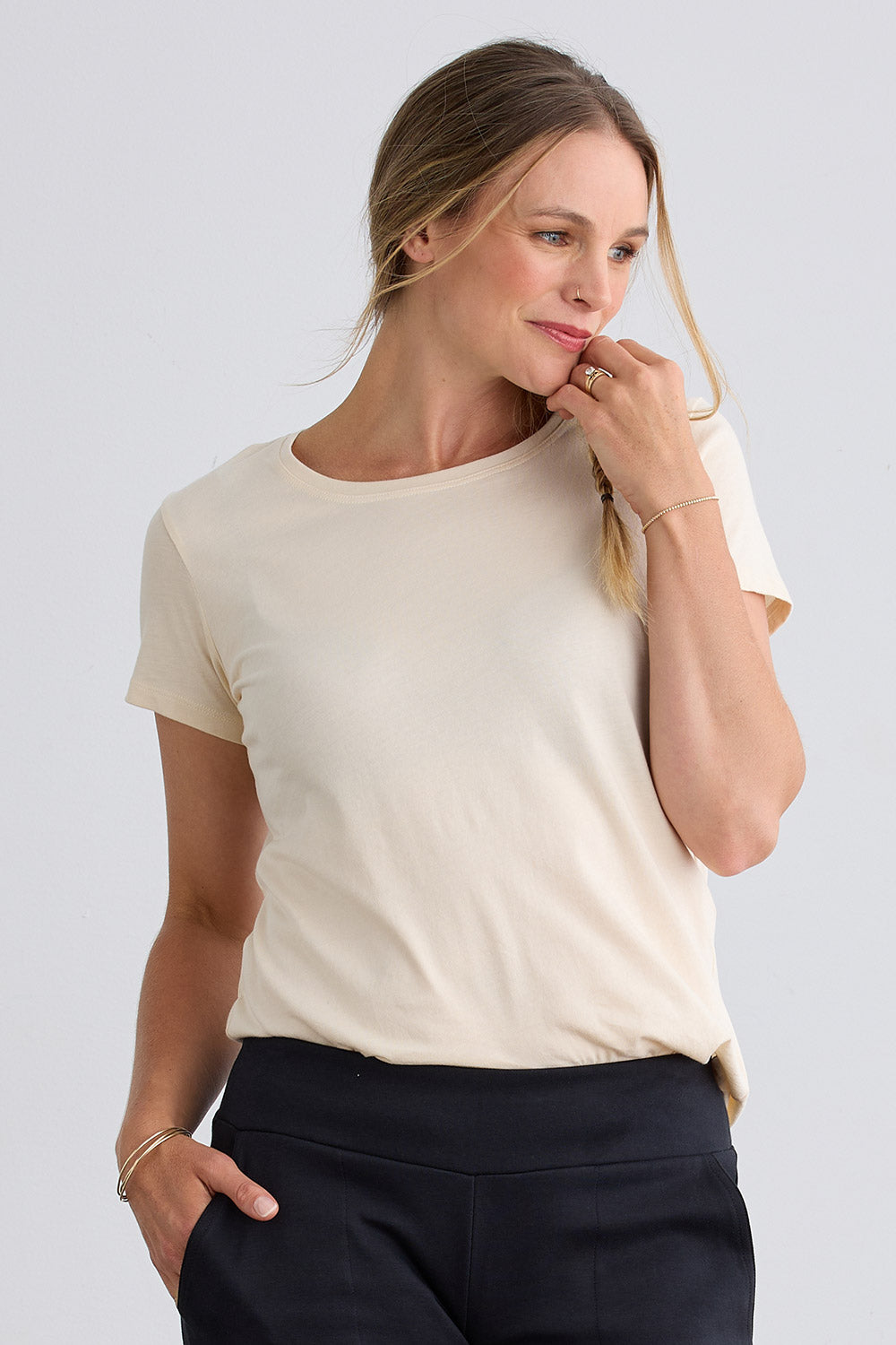 womens organic 100% cotton crew neck t-shirt - dye free undyed - fair indigo fair trade ethically made