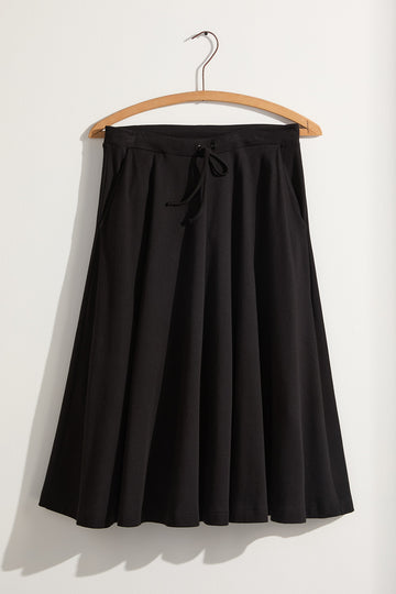 womens 100% organic cotton pocket midi skirt  black - fair indigo fair trade ethically made